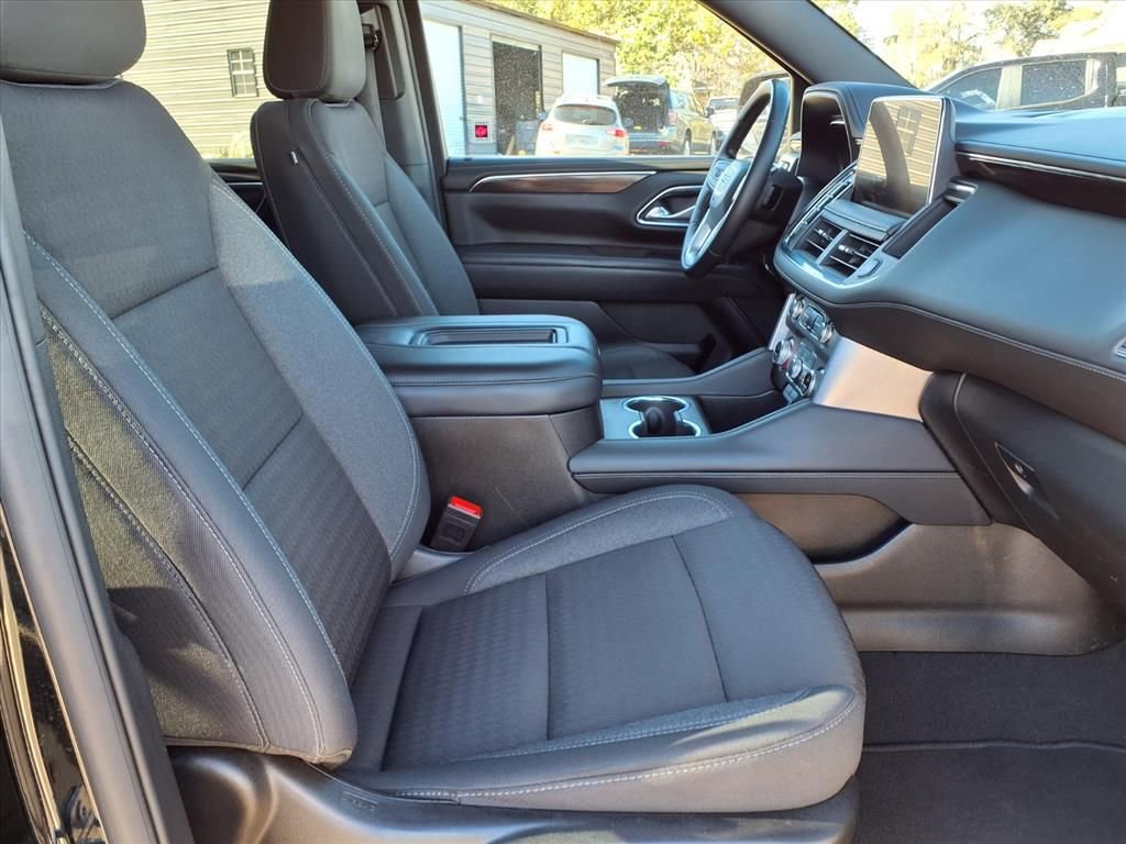 Used 2024 GMC Yukon XL SLE image 12