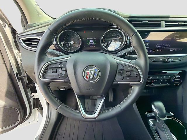 Used 2022 Buick Encore GX Essence w/ Experience Buick Package AWD/4WD image 35