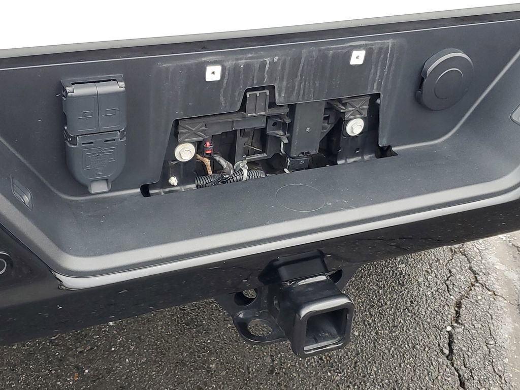 Used 2022 Chevrolet Silverado 1500 ZR2 image 35