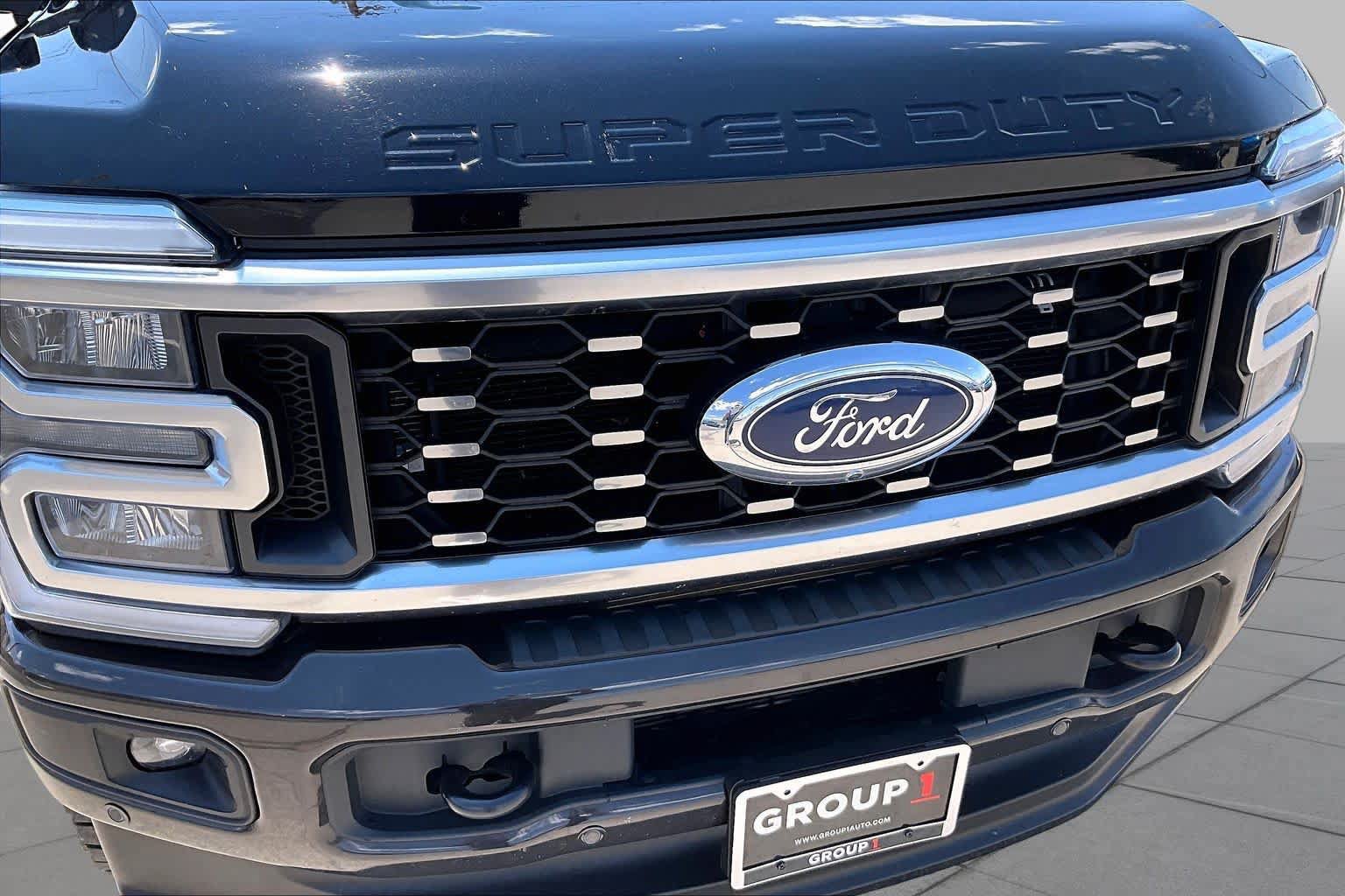 Certified 2025 Ford F350 King Ranch AWD/4WD image 28