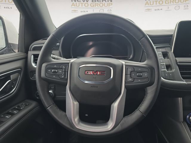 Used 2022 GMC Yukon SLT w/ SLT Luxury Package AWD/4WD image 12