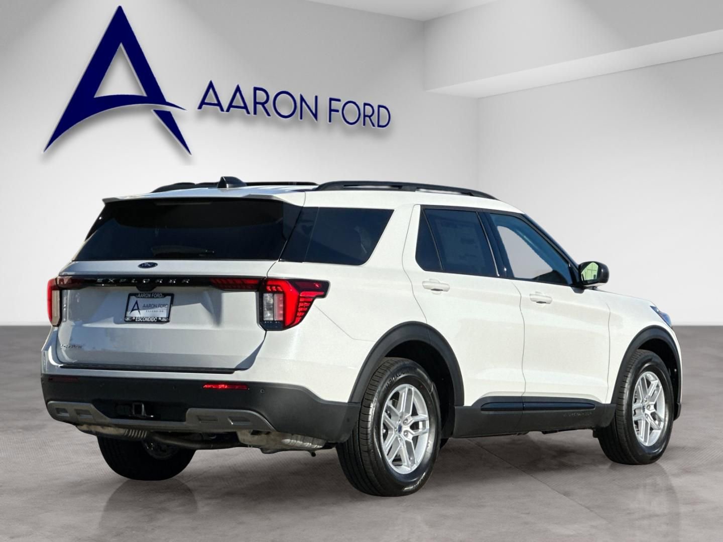 New 2026 Ford Explorer Active w/ Active Comfort Package image 6
