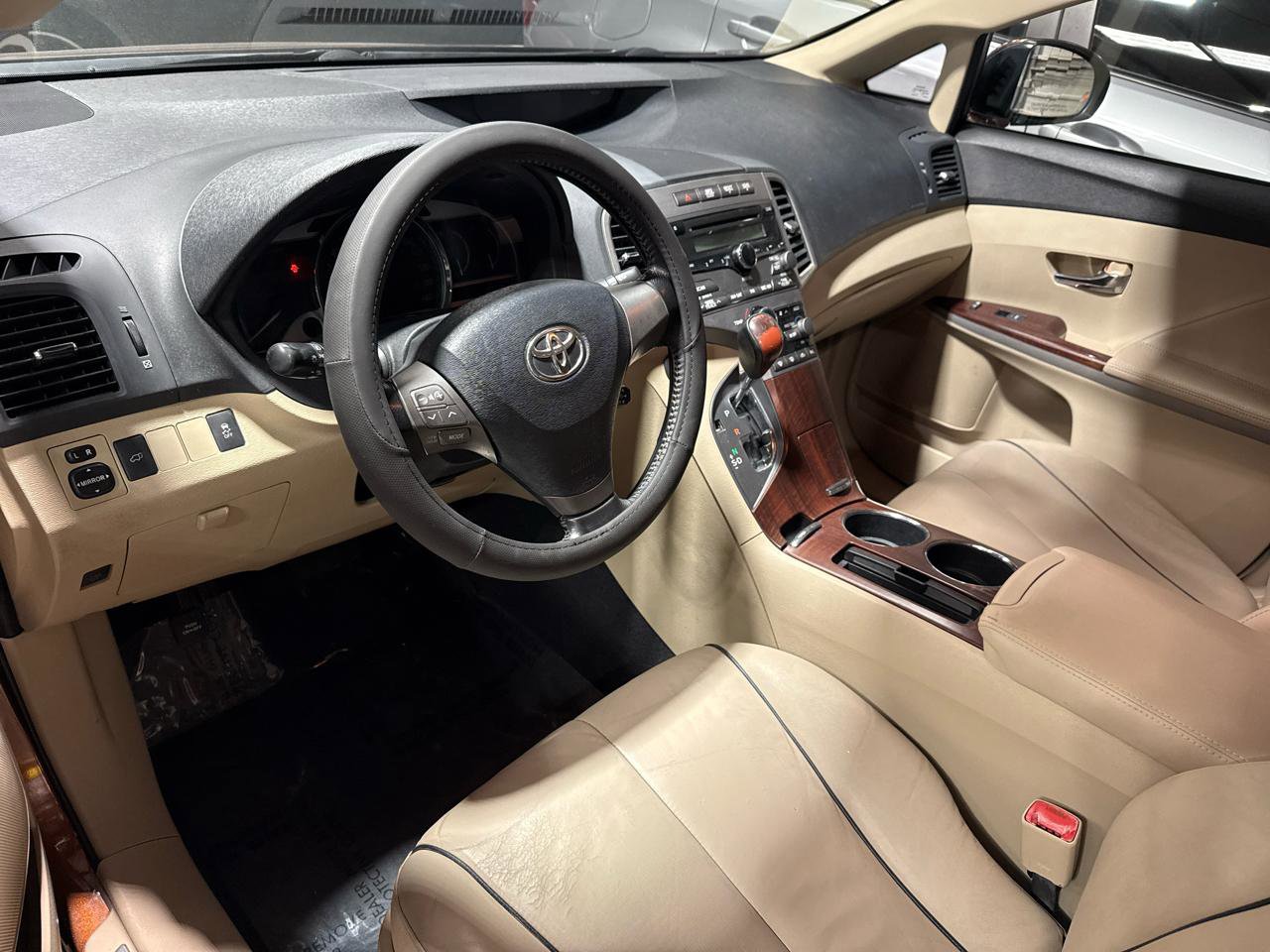 Used 2009 Toyota Venza image 36