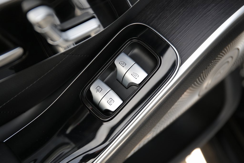 Used 2022 Mercedes-Benz S 580 4MATIC Sedan image 33