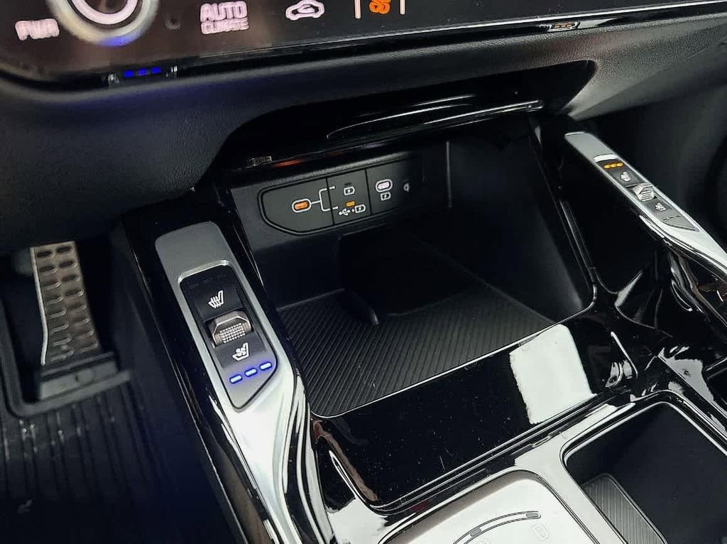New 2025 Kia Sorento SX Prestige AWD/4WD image 26