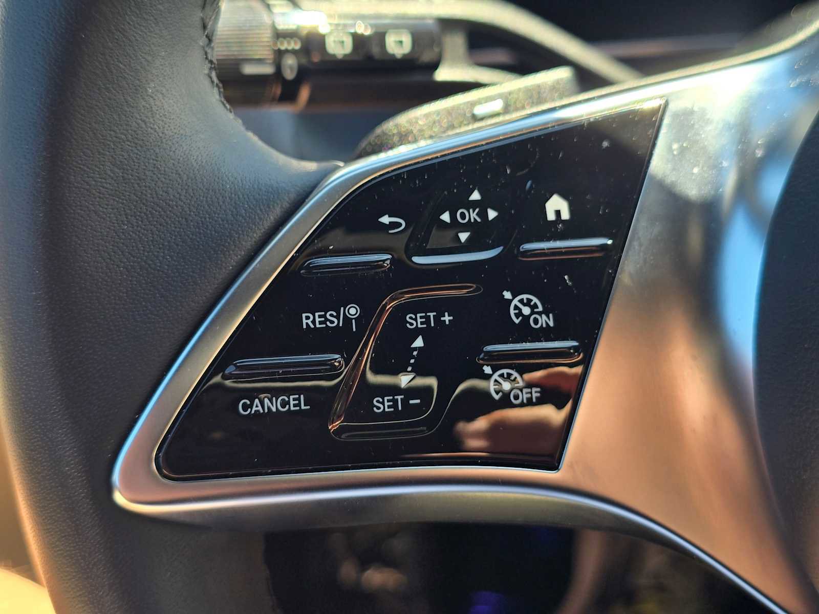 Used 2026 Mercedes-Benz GLC 300 image 32