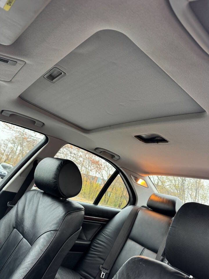 Used 2003 BMW 530i Sedan image 10