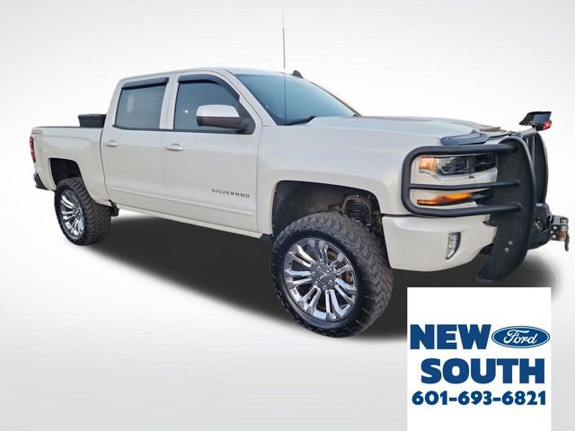 Used 2018 Chevrolet Silverado 1500 LT w/ All Star Edition image 7