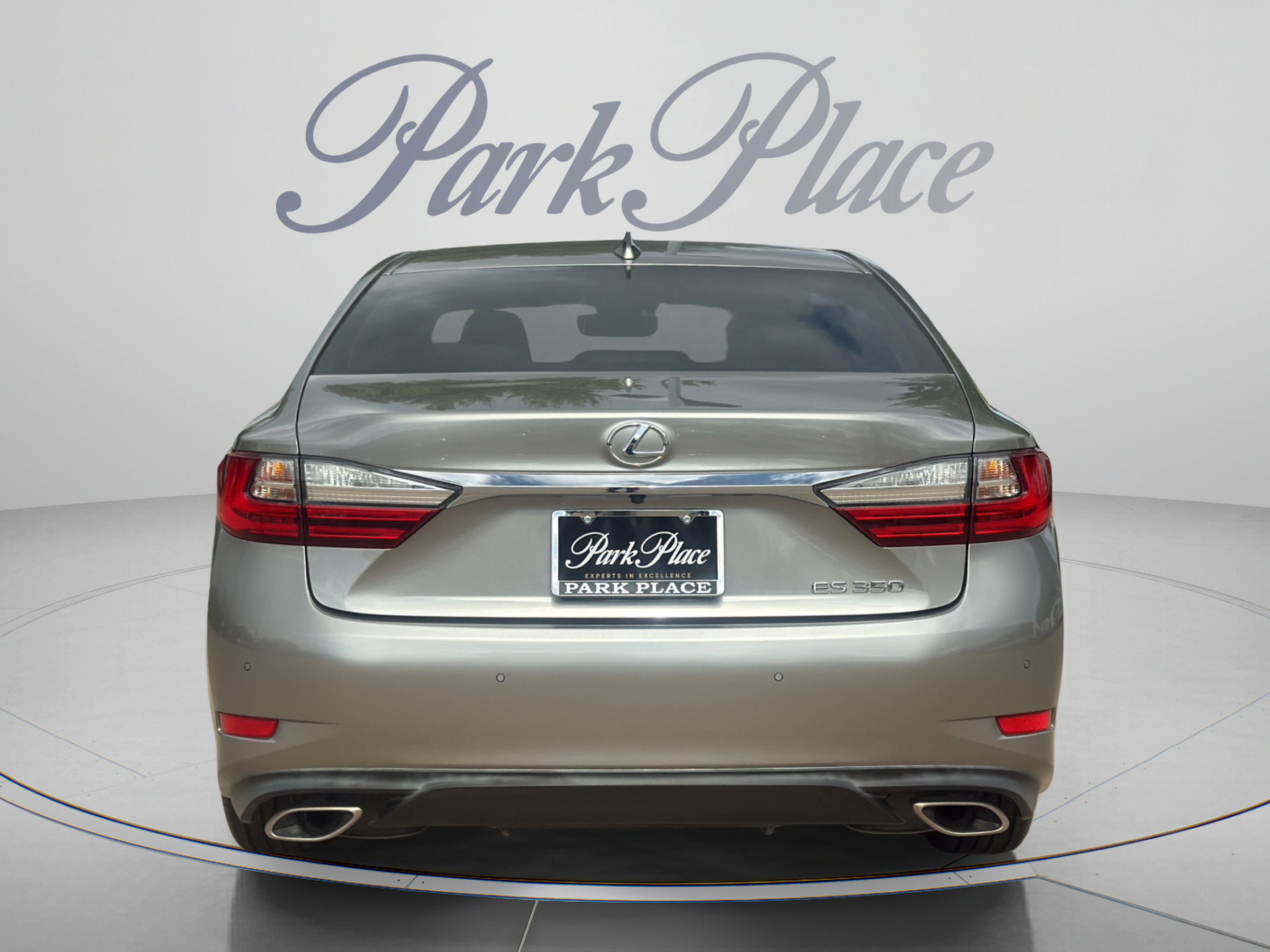 Used 2016 Lexus ES 350 w/ Luxury Package w/Wood Trim FWD image 4