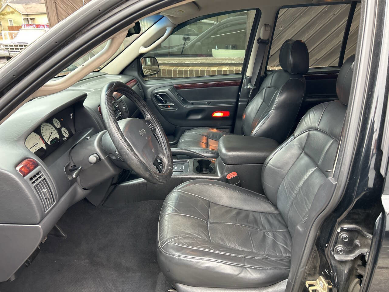 Used 2002 Jeep Grand Cherokee Limited image 9