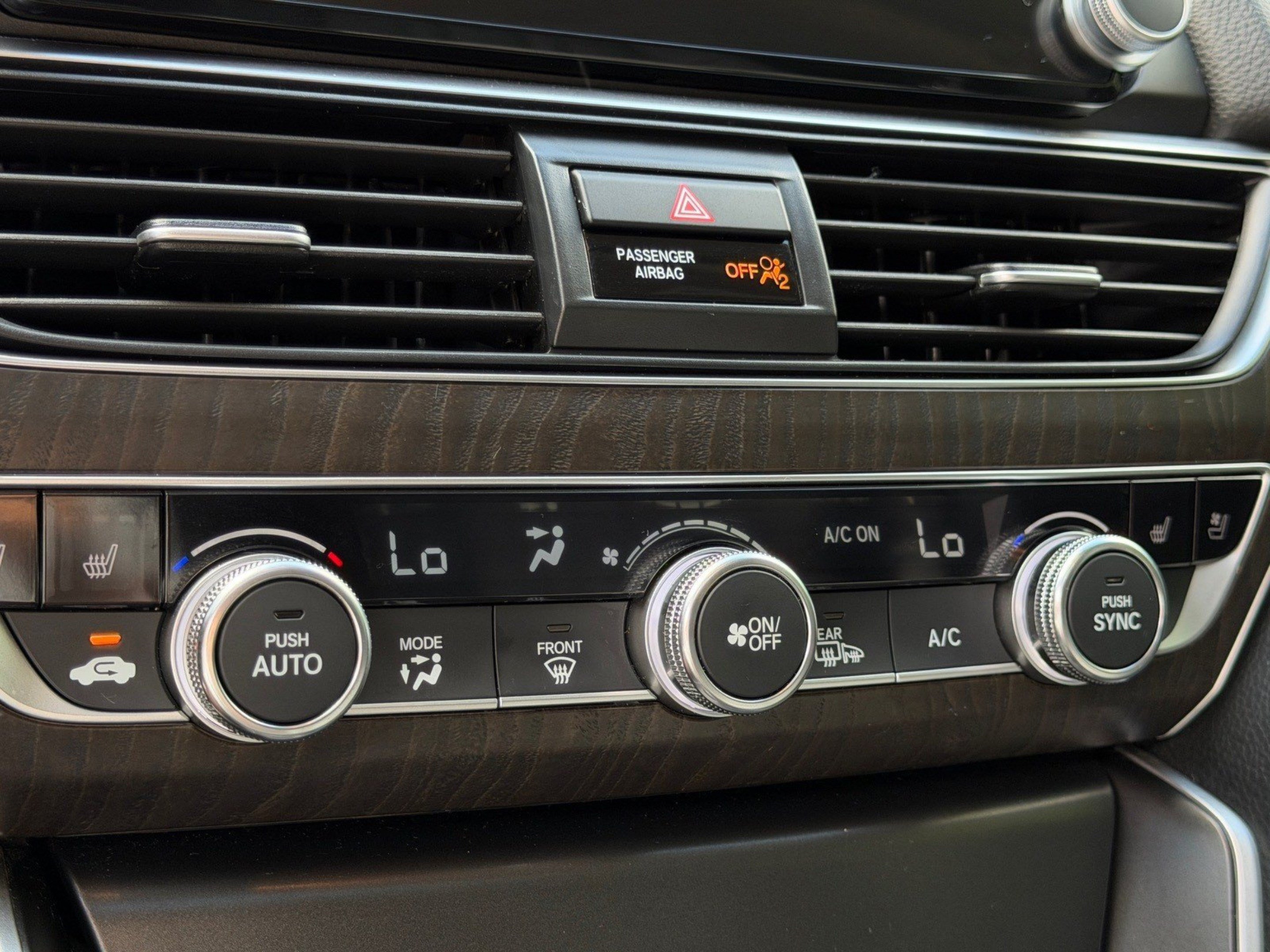 Used 2019 Honda Accord Touring image 23
