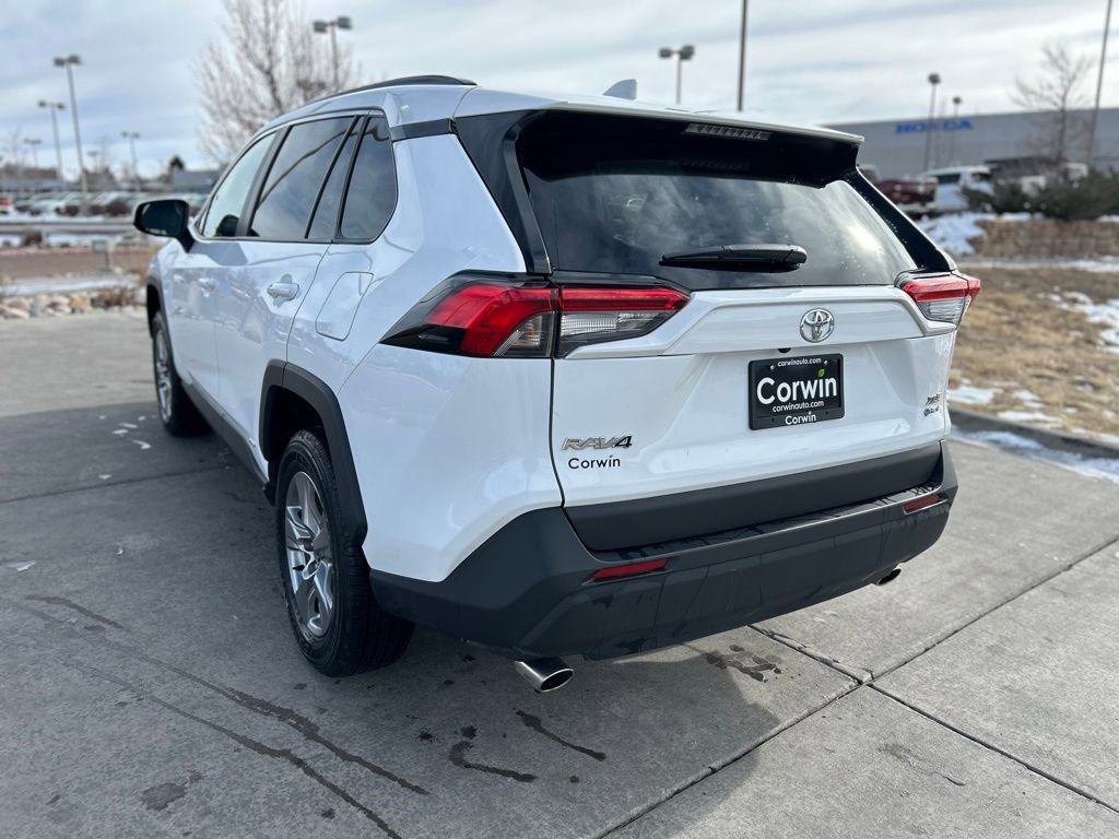 Used 2025 Toyota RAV4 XLE image 7