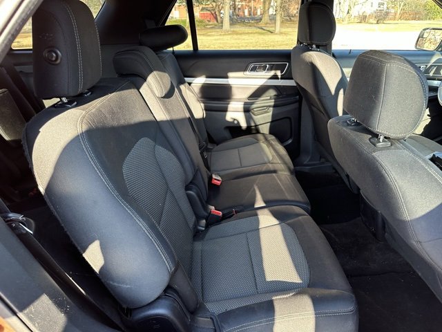 Used 2017 Ford Explorer XLT image 20
