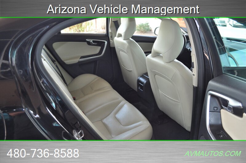 Used 2017 Volvo S60 T5 Dynamic FWD image 19