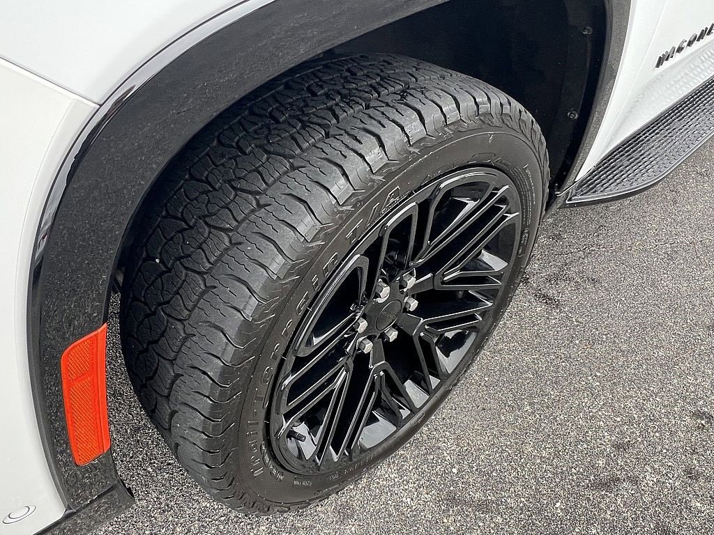 Used 2022 Jeep Wagoneer Series III image 9