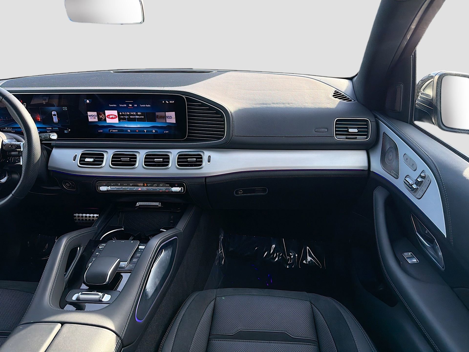 Used 2025 Mercedes-Benz GLE 53 AMG 4MATIC image 19