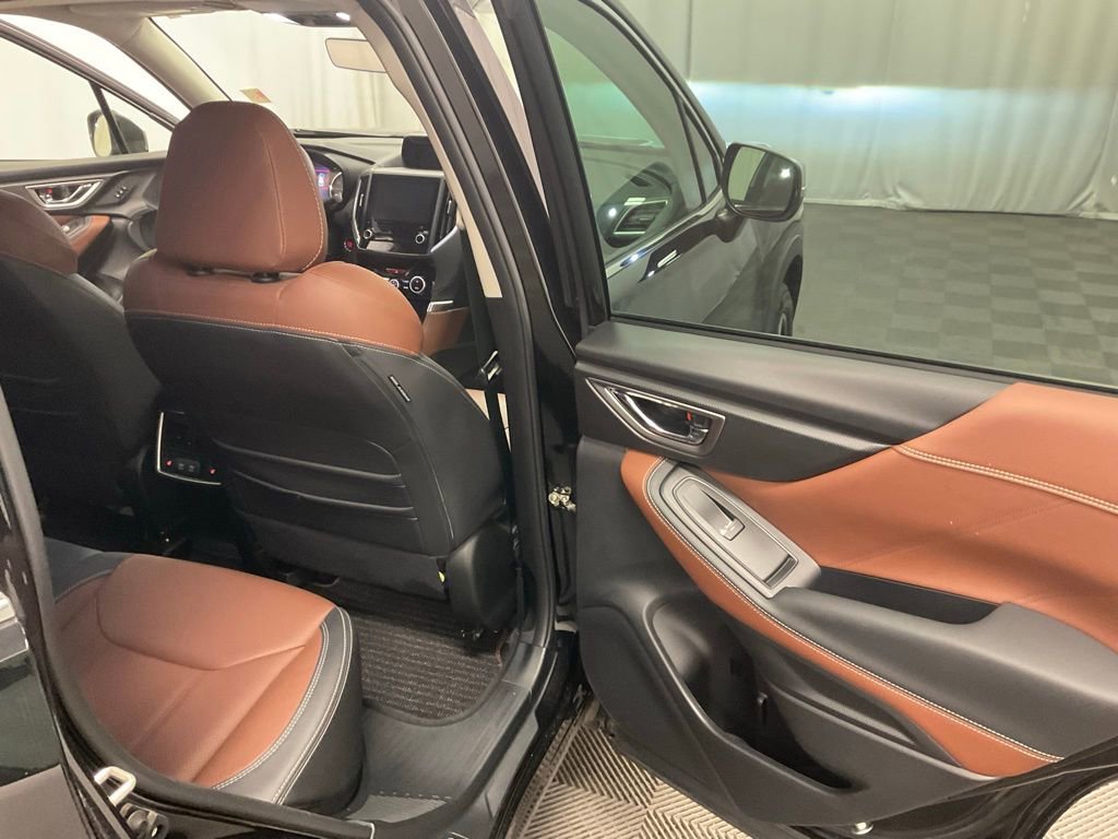 Used 2023 Subaru Forester Touring image 29