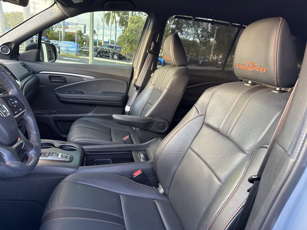 Used 2023 Honda Passport TrailSport image 16