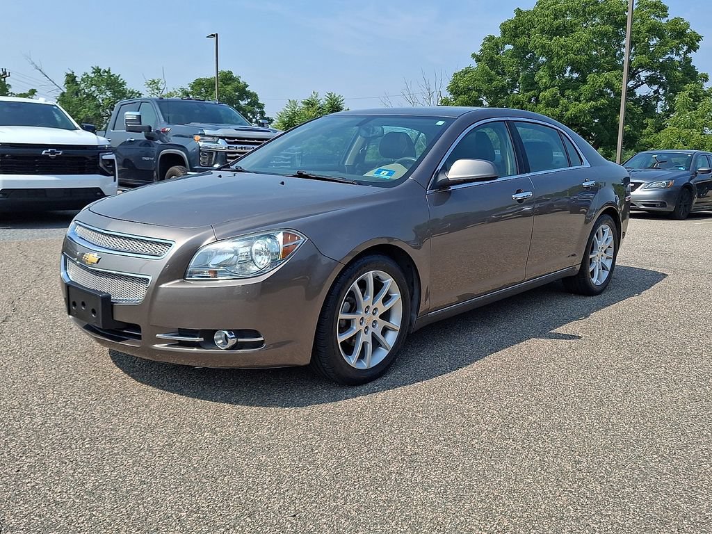 Used 2011 Chevrolet Malibu LTZ FWD image 5