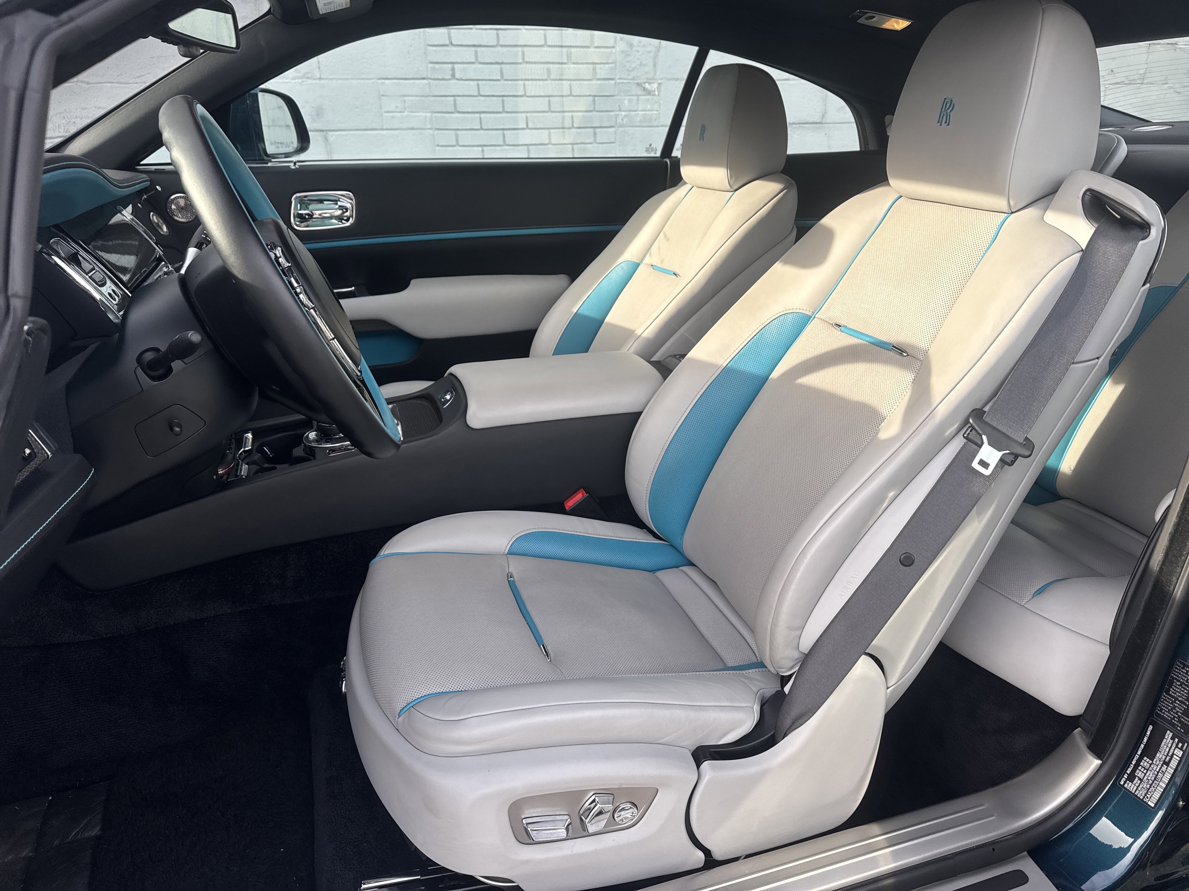 Used 2020 Rolls-Royce Wraith image 15