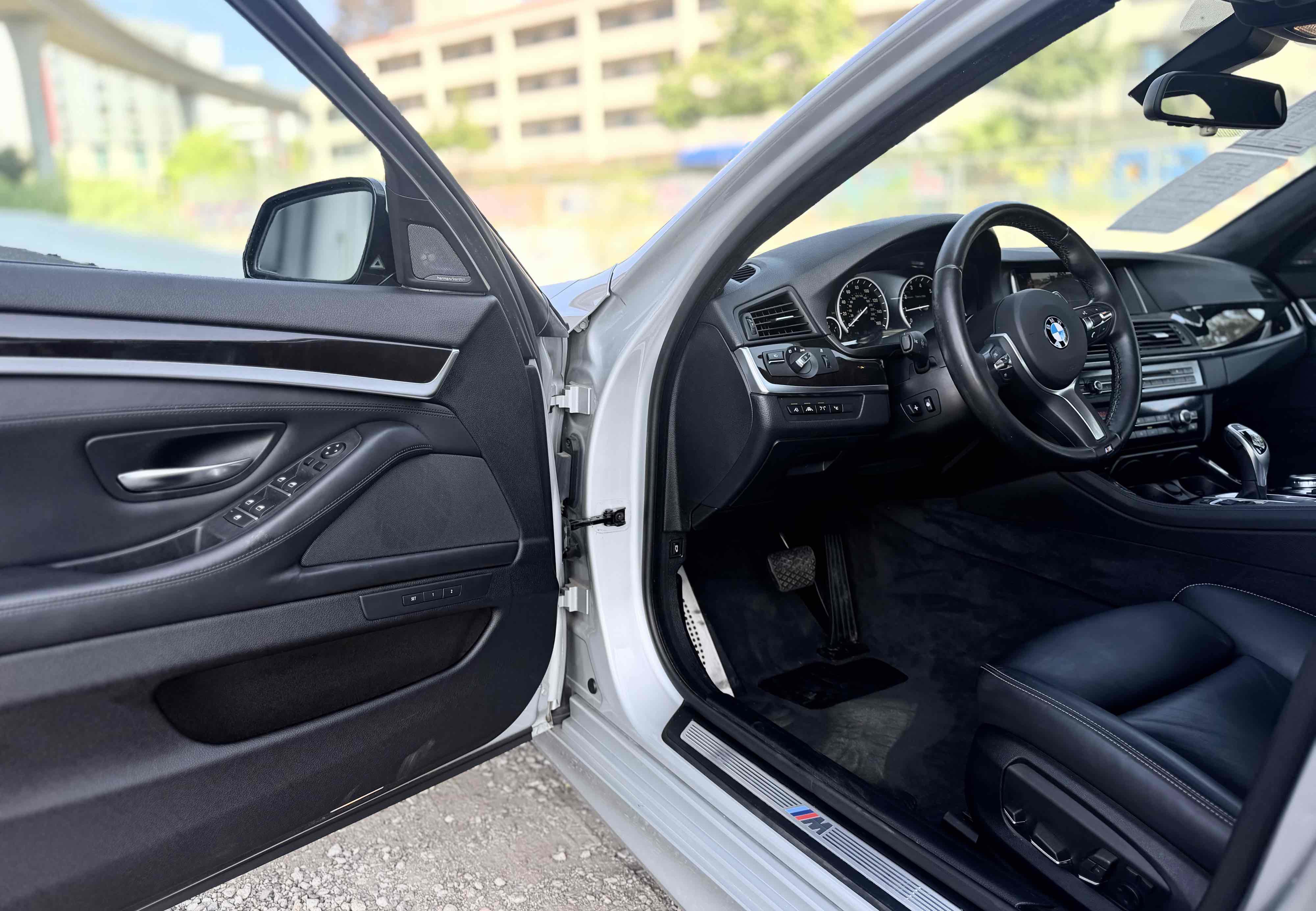 Used 2016 BMW 528i xDrive Sedan AWD/4WD image 16