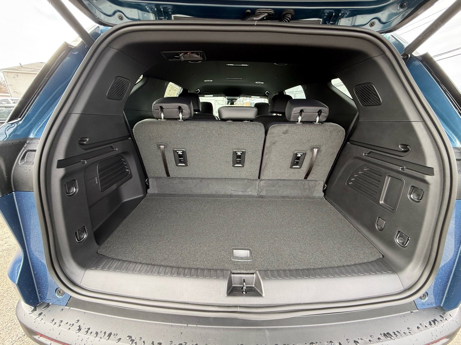 New 2026 Chevrolet Traverse LT image 29