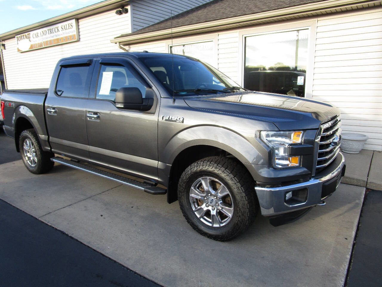 Used 2015 Ford F150 XLT w/ Equipment Group 301A Mid image 3