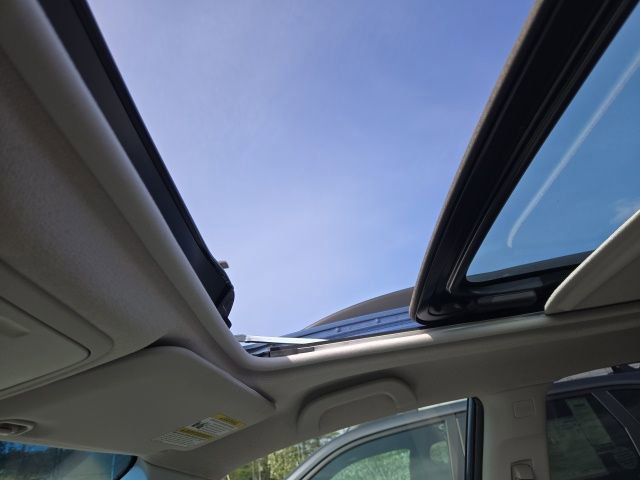 Used 2010 Subaru Forester 2.5X Premium AWD/4WD image 7