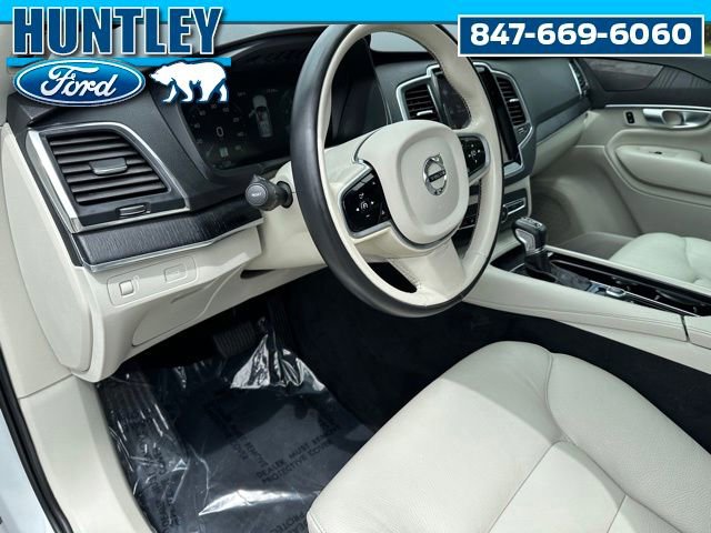 Used 2020 Volvo XC90 T6 Momentum w/ Protection Package Premier AWD/4WD image 24