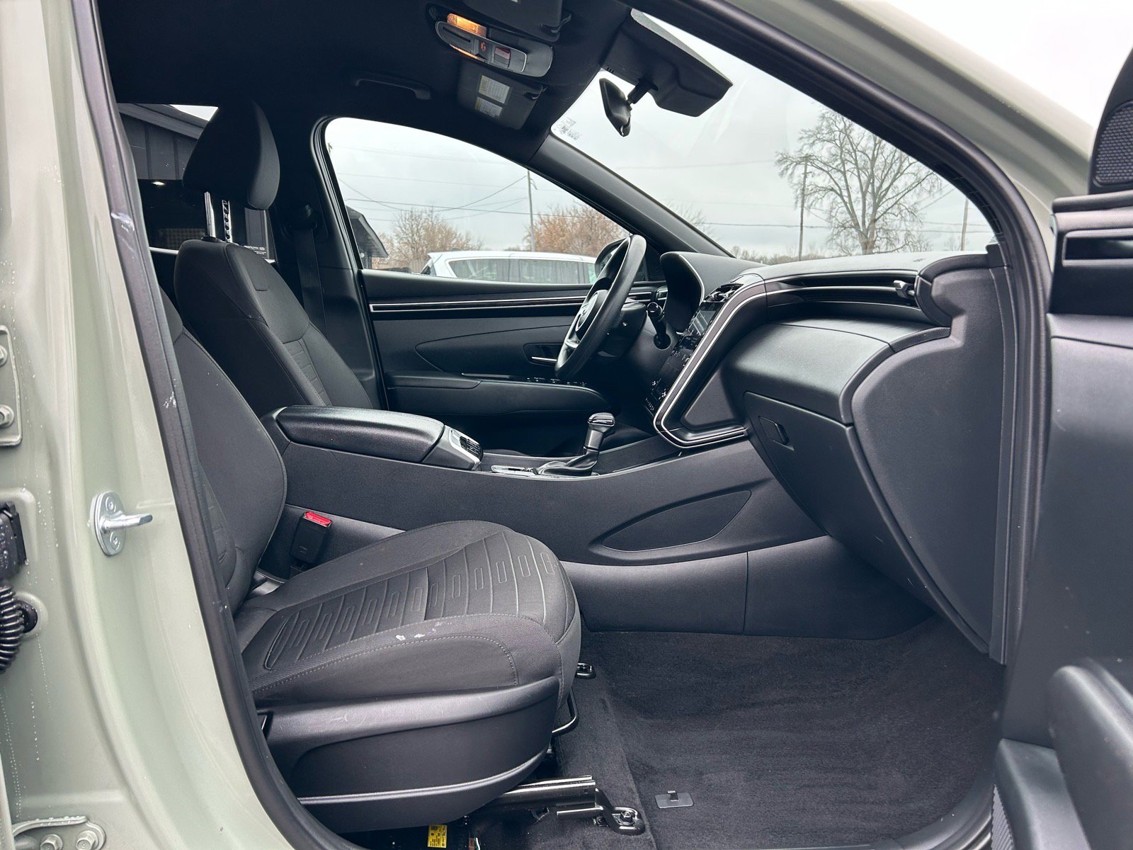 Used 2024 Hyundai Santa Cruz SEL image 11