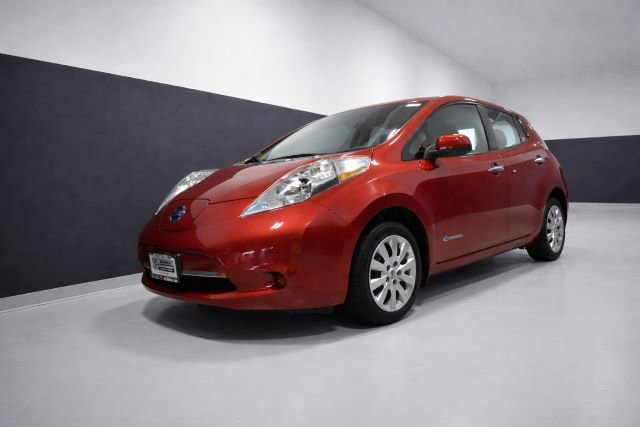 Used 2015 Nissan Leaf S w/ Charge Package