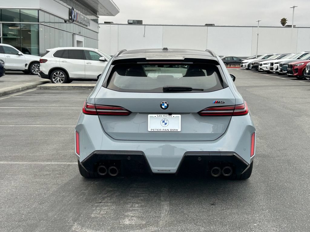 New 2027 BMW M5 Touring w/ M Driver's Package AWD/4WD image 4