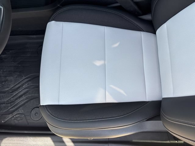 New 2026 Chevrolet Equinox EV LT FWD image 10