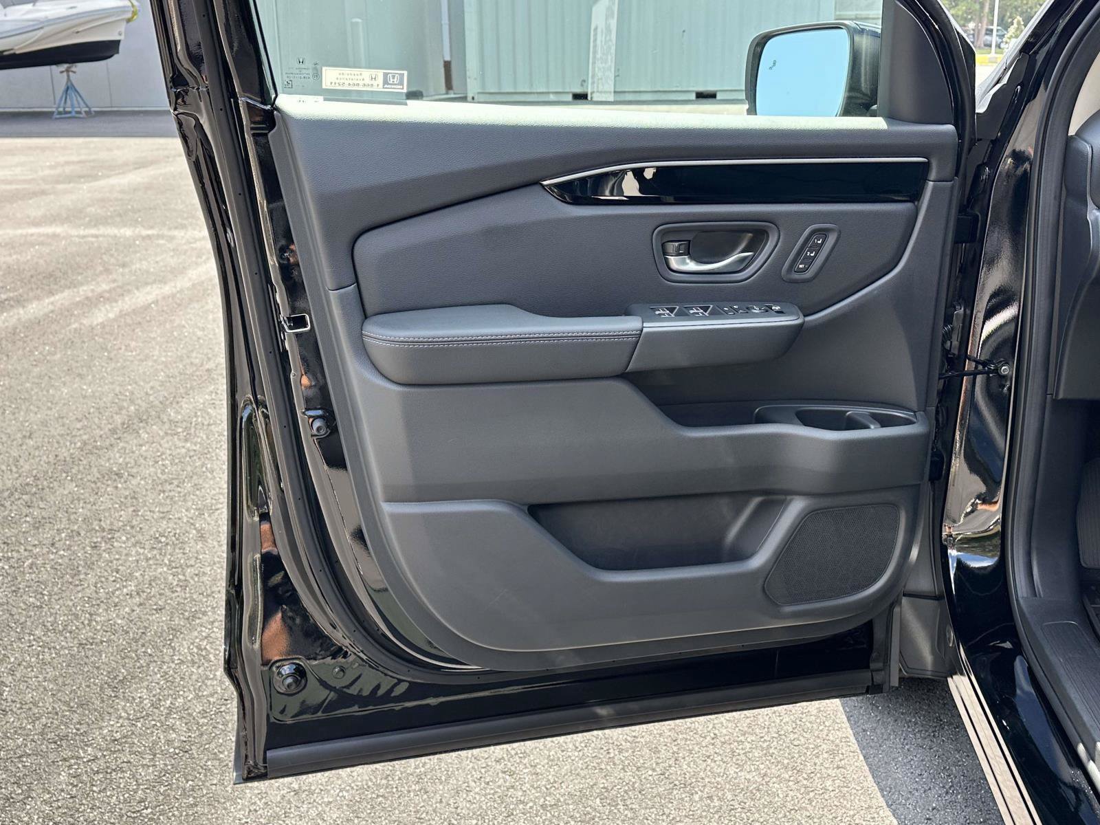 New 2026 Honda Pilot EX-L image 5