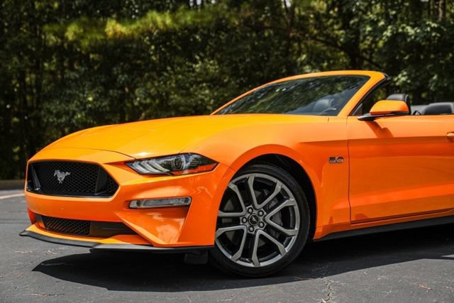 Used 2018 Ford Mustang GT Premium w/ Equipment Group 401A RWD image 3