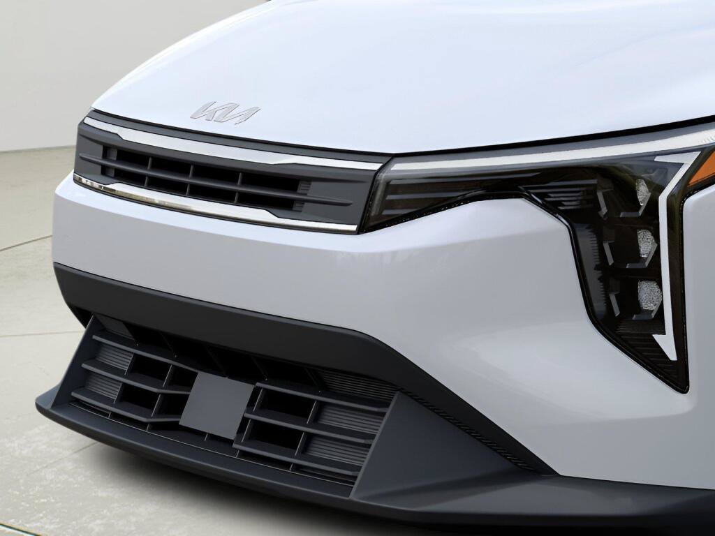 New 2026 Kia K4 FWD image 27