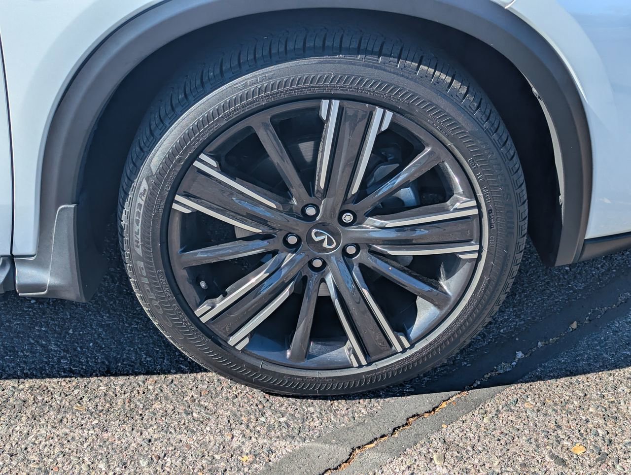 Certified 2023 INFINITI QX50 Sensory AWD/4WD image 10