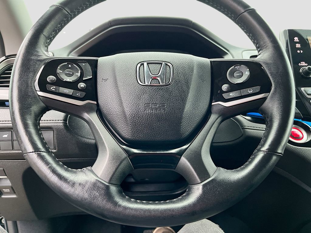 Used 2023 Honda Odyssey Elite image 11