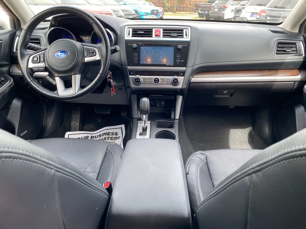 Used 2016 Subaru Outback 3.6R Limited AWD/4WD image 18