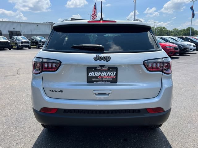 New 2026 Jeep Compass Latitude AWD/4WD image 6