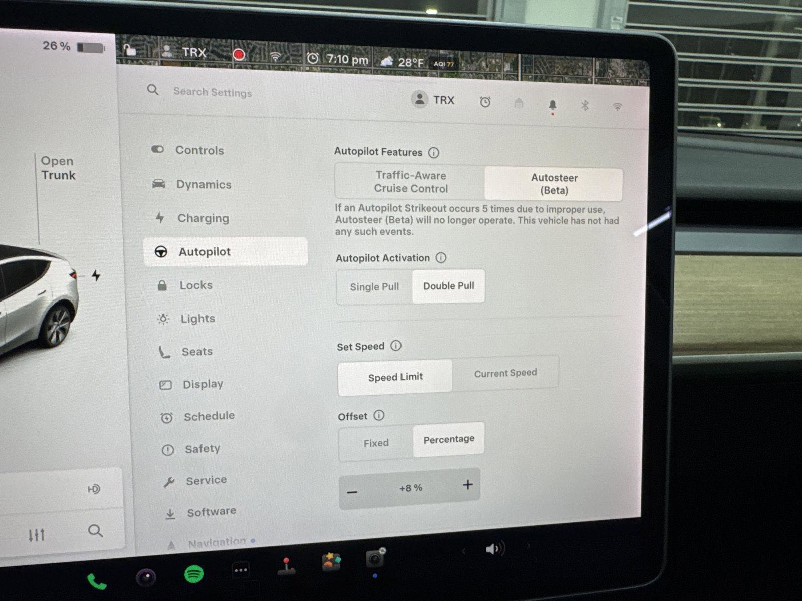 Used 2022 Tesla Model Y Long Range image 24
