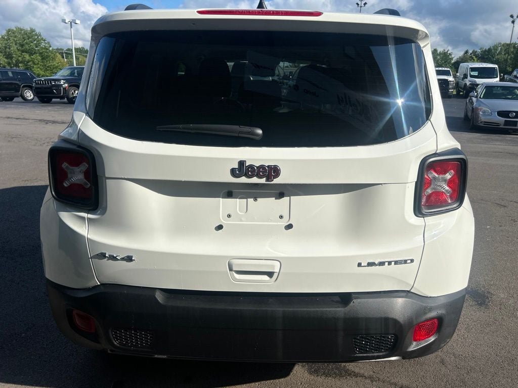 Used 2023 Jeep Renegade Limited AWD/4WD image 5