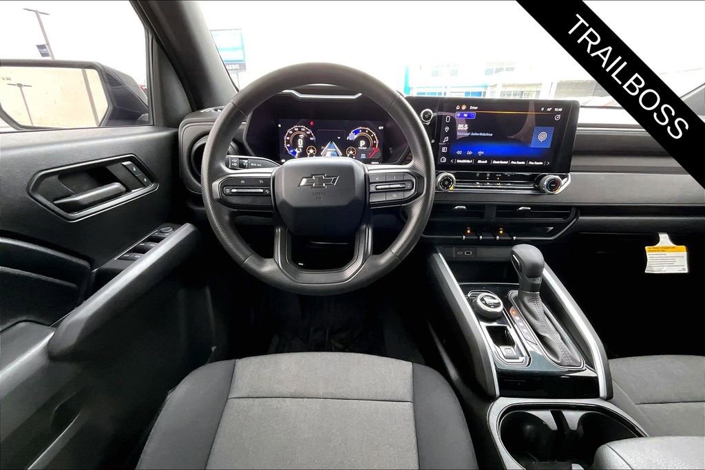 Used 2024 Chevrolet Colorado Trail Boss w/ LPO, Dark Essentials Package image 9
