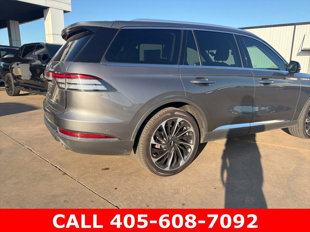 Used 2022 Lincoln Aviator Reserve w/ Equipment Group 201A AWD/4WD image 3