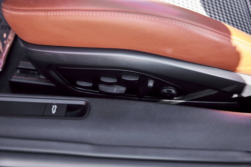 Used 2024 Porsche 911 Turbo S image 36