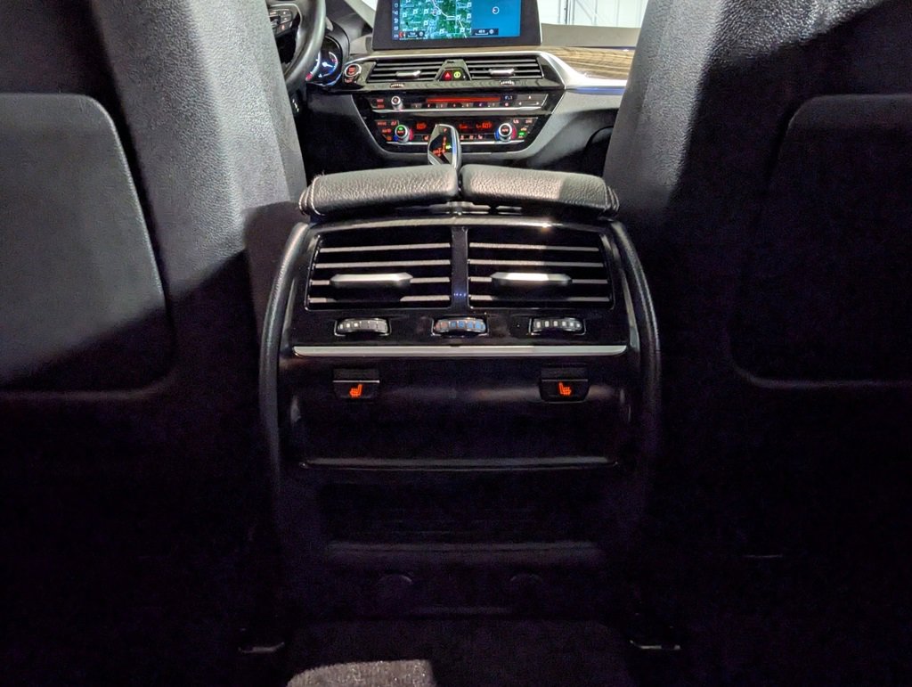 Used 2018 BMW 530i xDrive image 43