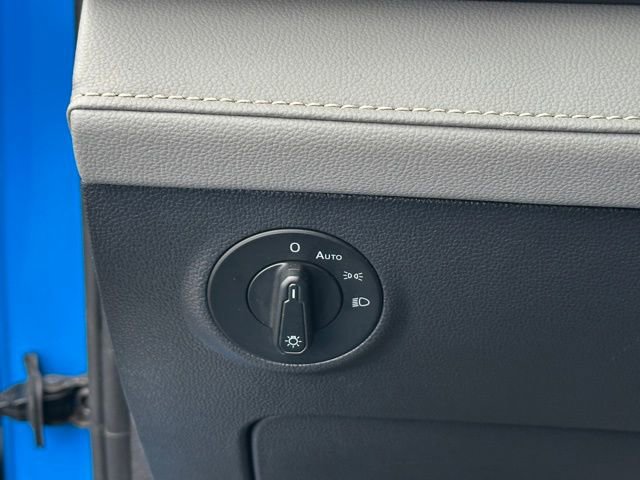 Certified 2024 Volkswagen Taos SE image 26