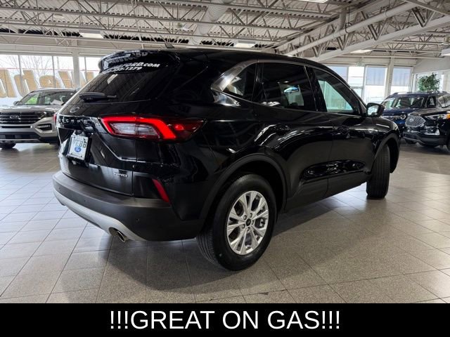 Used 2023 Ford Escape Active w/ Tech Pack #2 image 9