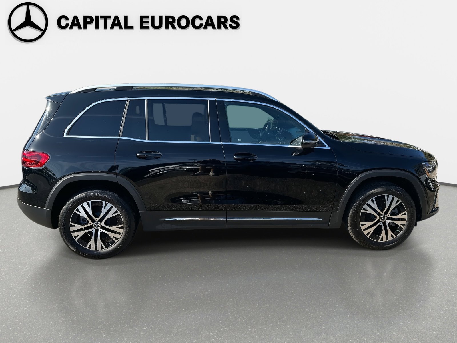 Used 2025 Mercedes-Benz GLB 250 image 4