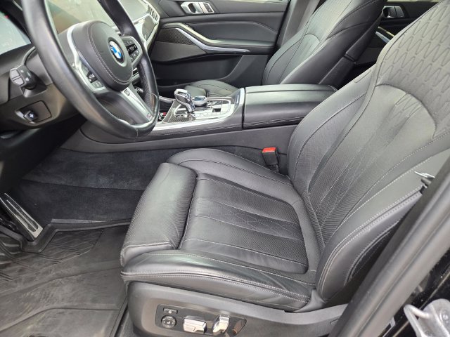 Used 2023 BMW X5 M50i w/ Executive Package AWD/4WD image 23